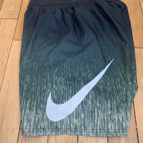 Nike Dri-fit Shorts Big Swoosh Men’s XL Running Swimming Outdoor Hiking Camping - Picture 7 of 7